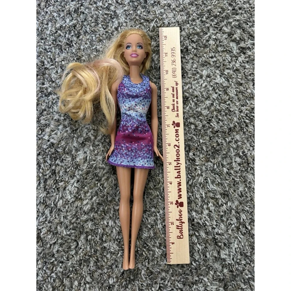 2005‎ Mattel Barbie Doll Blonde Hair Blue Eyes Purple Diamond Dress